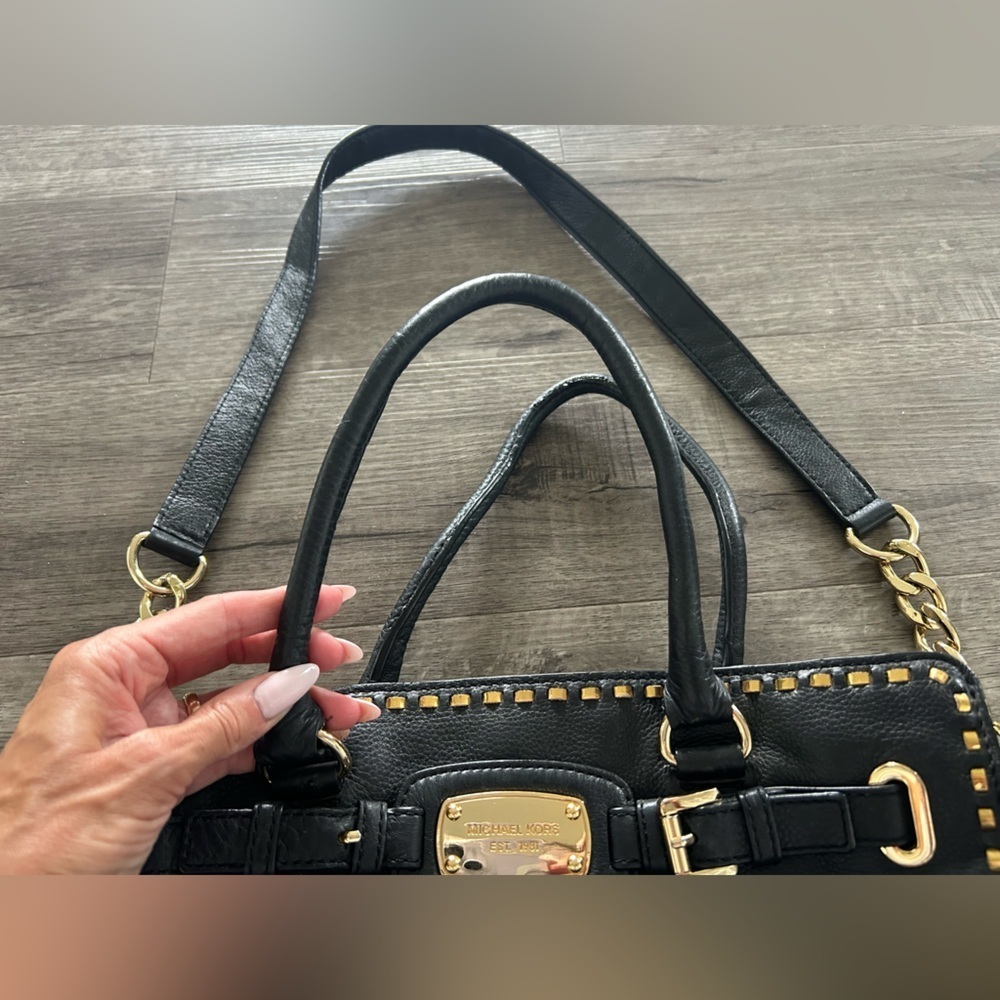 Michael Kors Purse - Picture 4 of 15